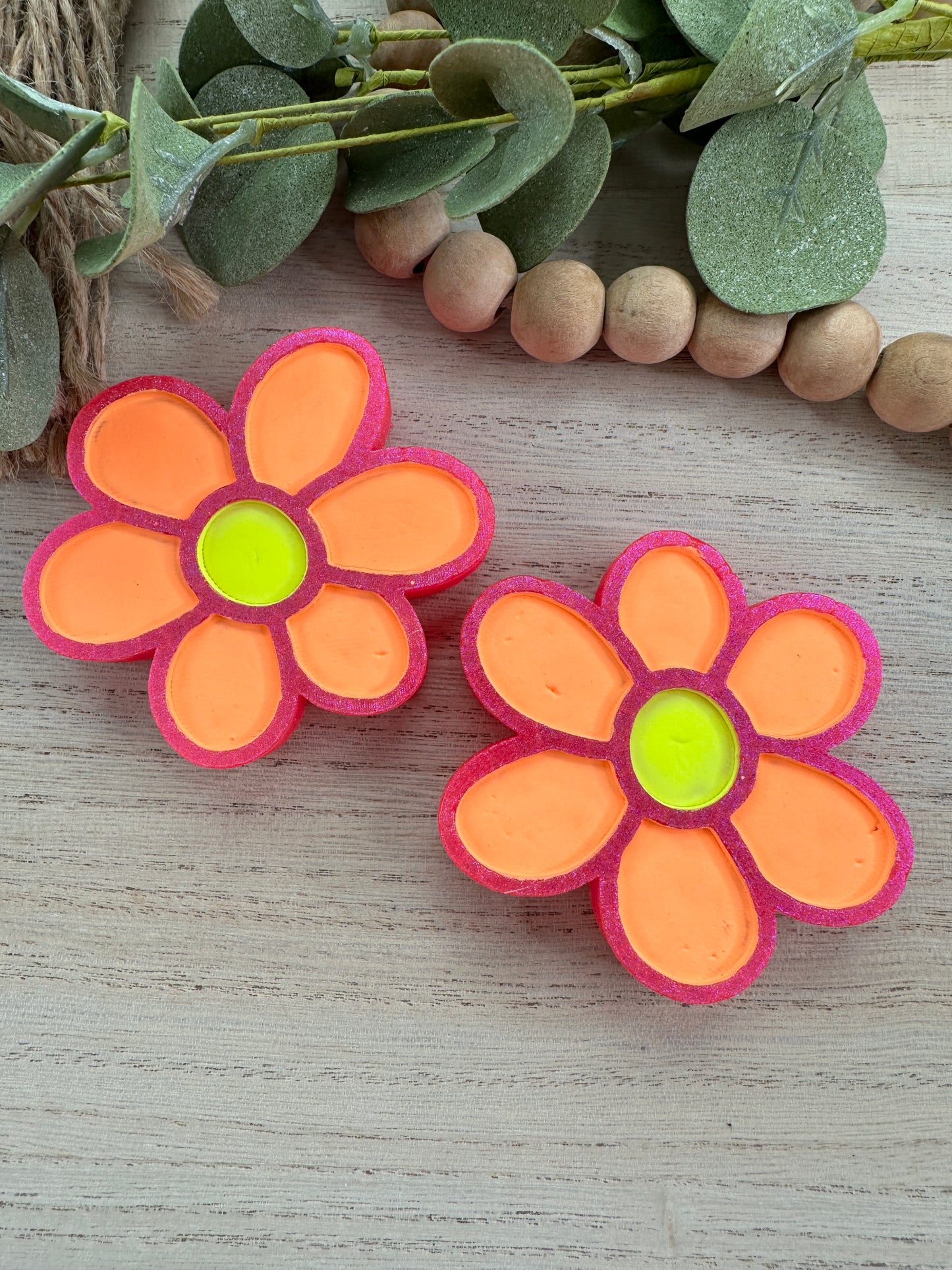 Neon Pink Retro Daisy Vent Clips