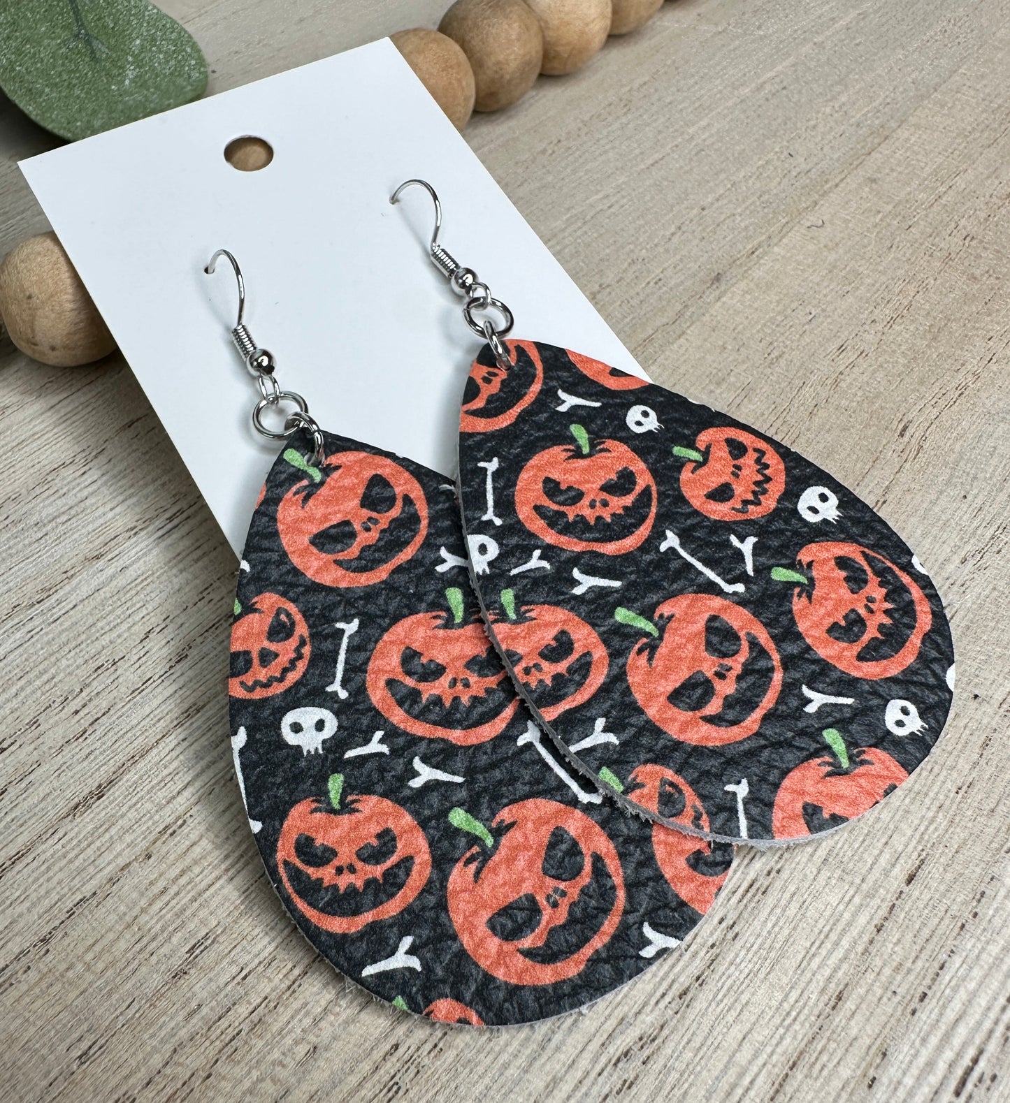 Halloween Jack-O-Lantern Teardrop