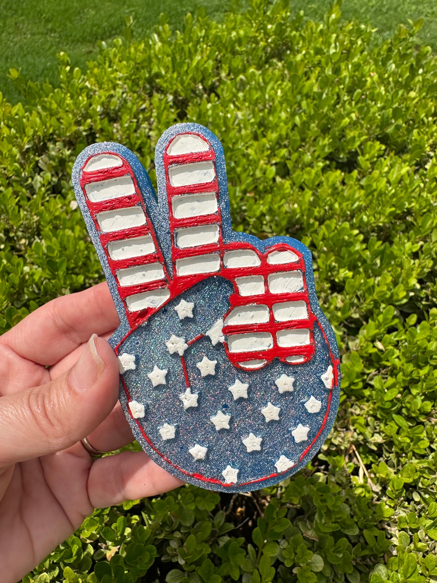 American Peace Hand