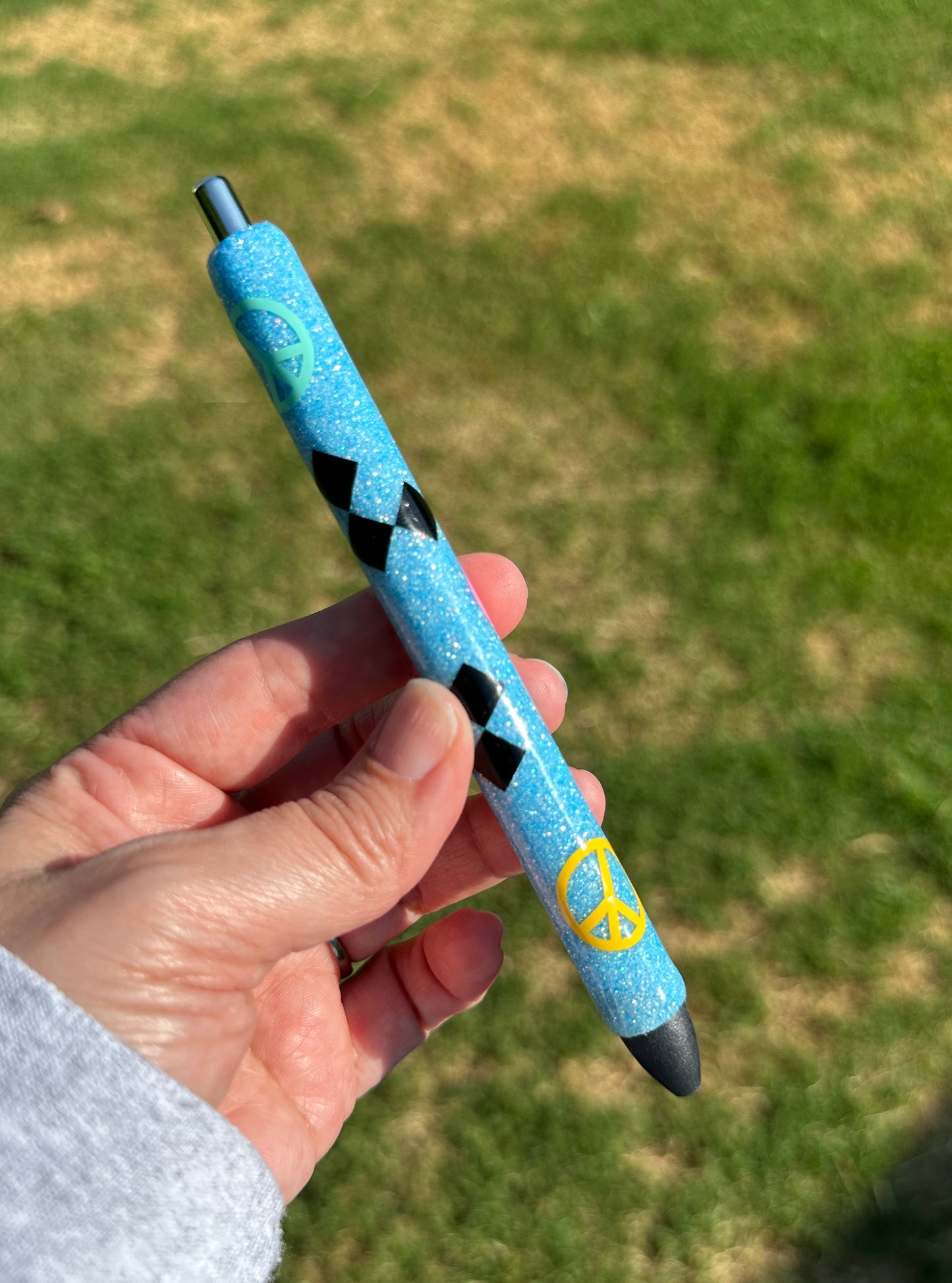Blue Checker  Glitter Pen