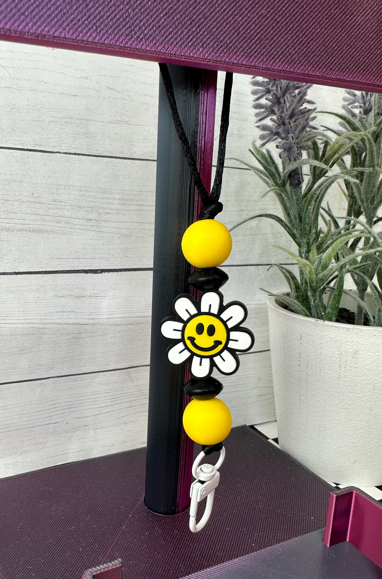 Freshie Hanger #37 Happy Daisy