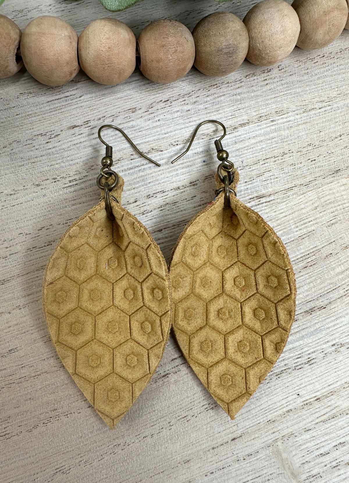 Mustard Honeycomb Pinched Leaf Earring