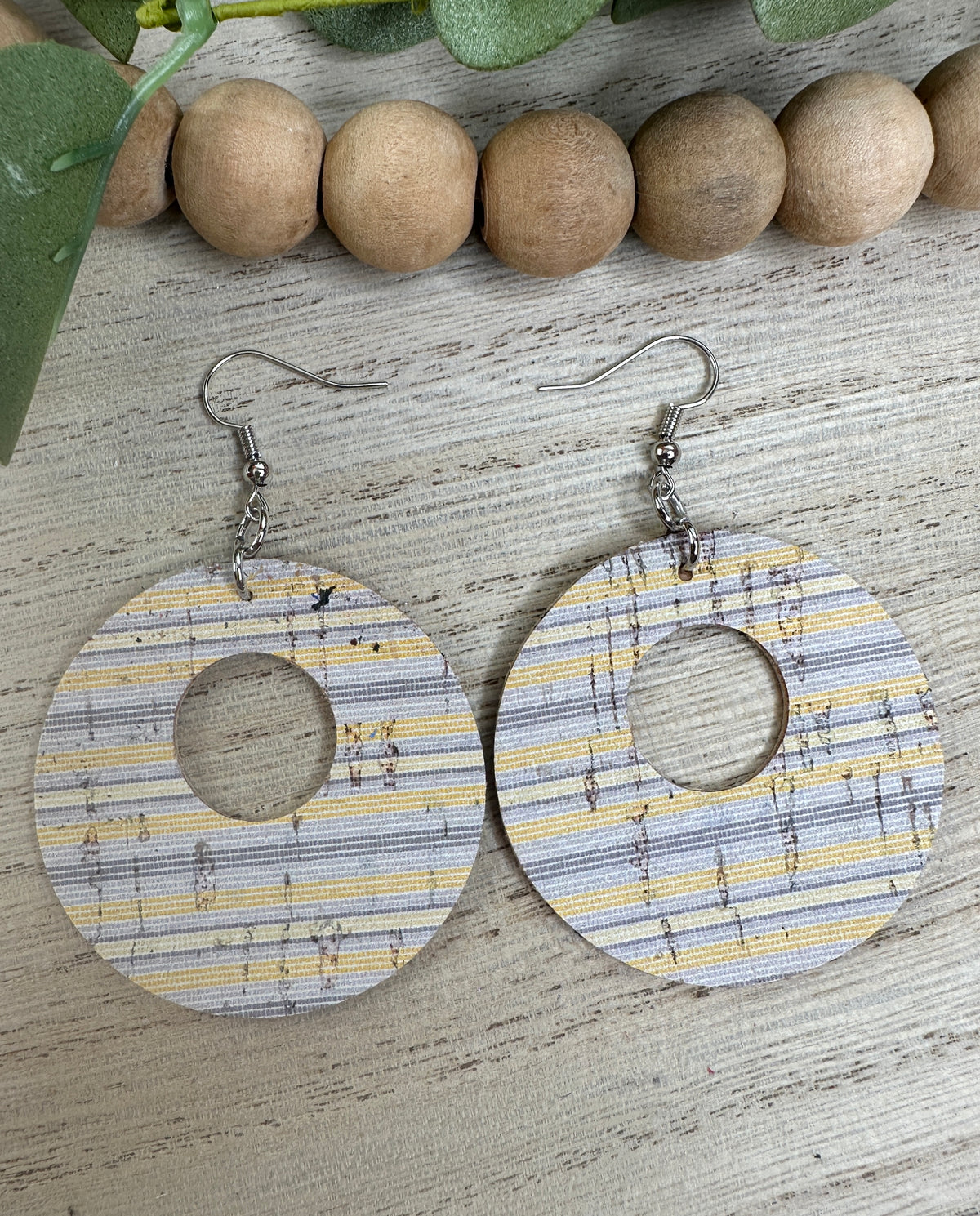 Striped Round Cutout Earring