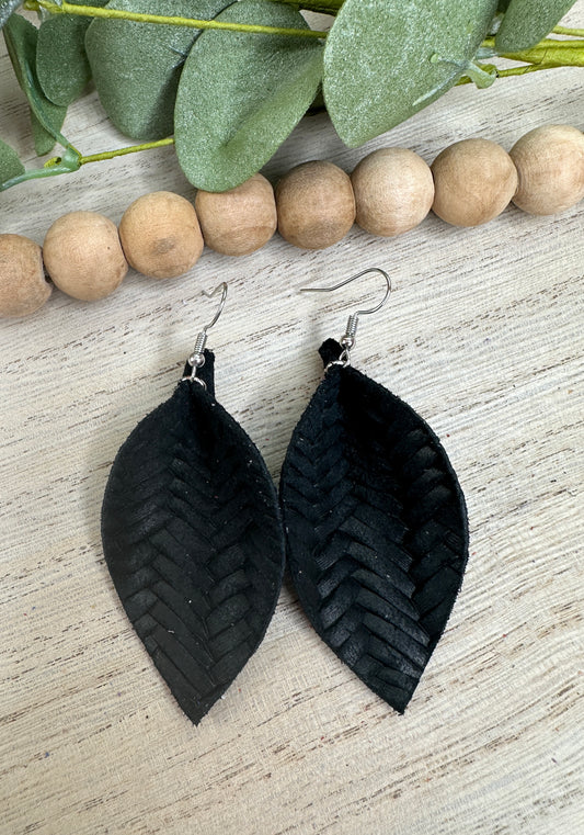 Black Pinched Leaf Earring