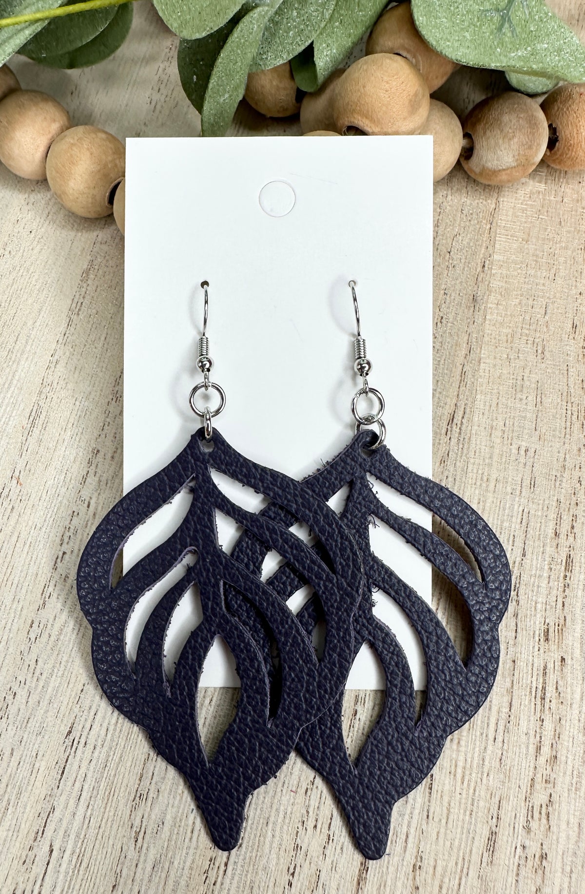 Deep Purple Leaf Earring